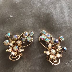 Vintage Clip On Earrings